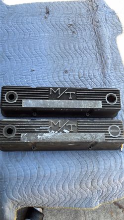valve covers Mickey Thompson valve covers