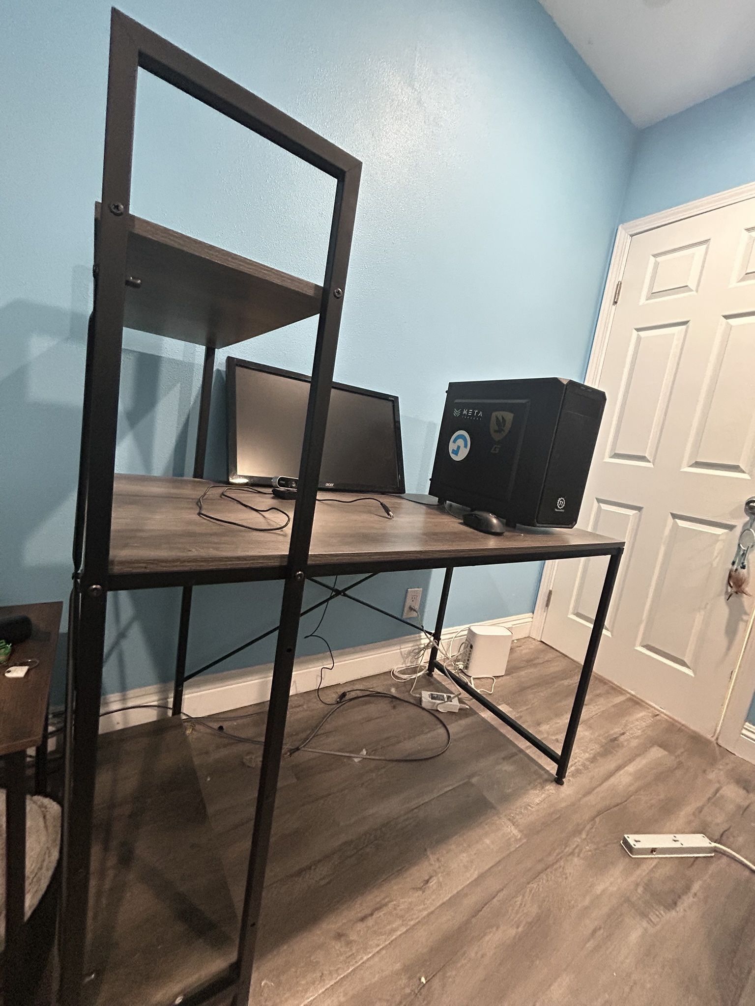 Computer Desk