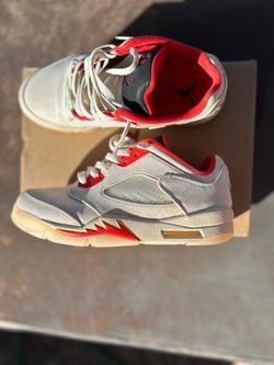 Lightly worn size 8.5 Jordan 5 chines new year