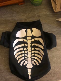 Skull costume for dogs