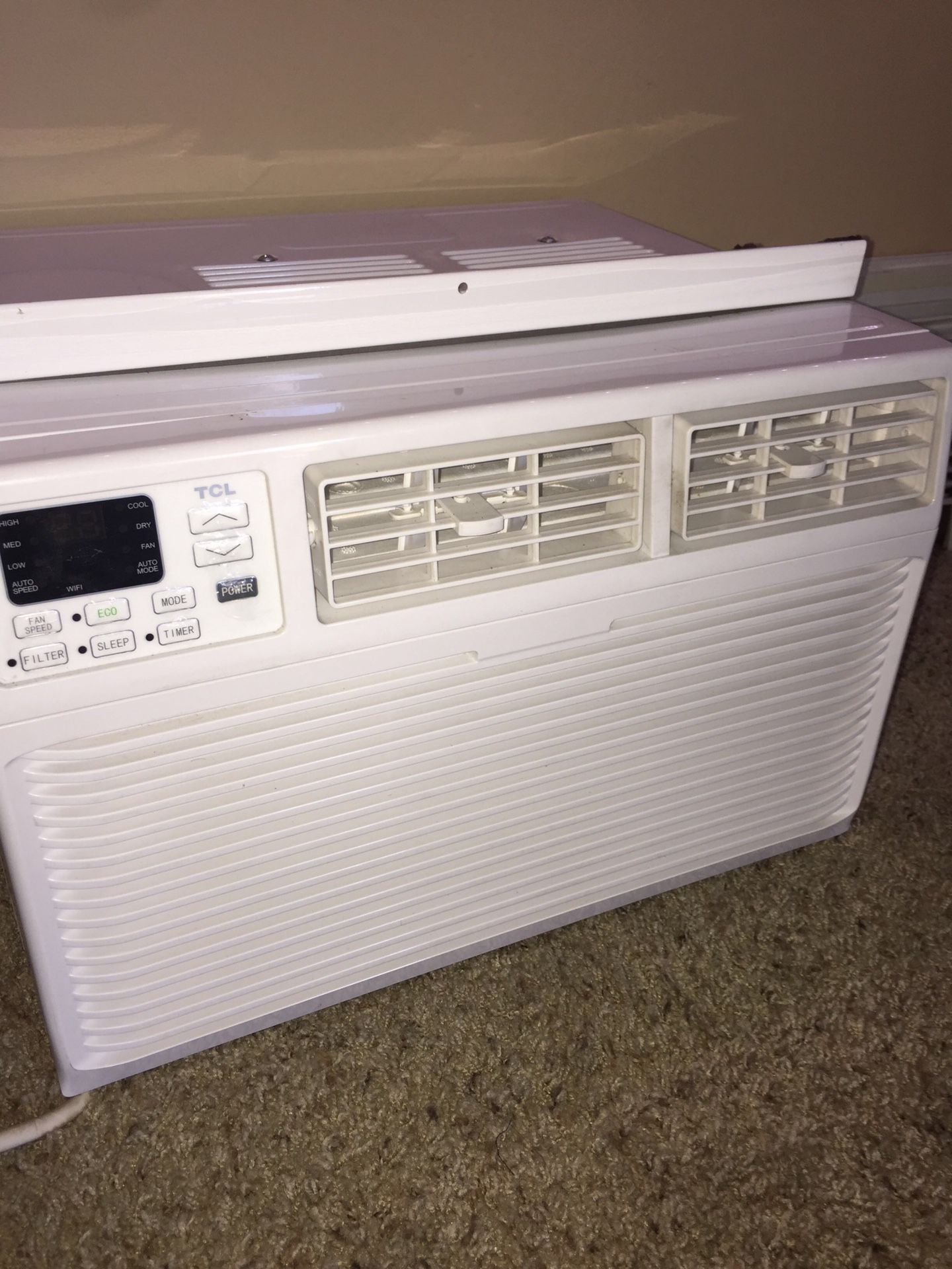 TCL Window 6,000 BTU AC Air Conditioner like New! W/ Remote