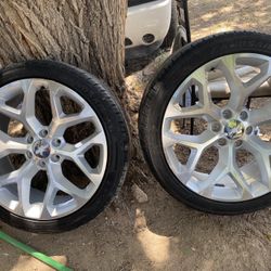 22s Snowflakes On Low Pros 
