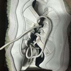 Jordan 11’s $60