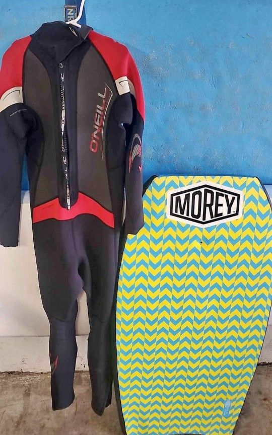 Youth O'neill wetsuit and Morey body board