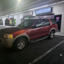 2002 Ford Explorer 