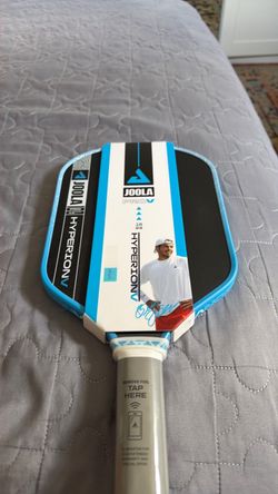 Pickleball paddle