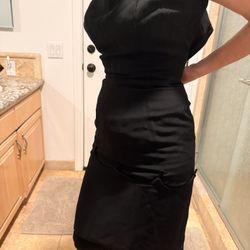 Gorgeous VINTAGE BLACK DRESS