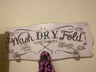 Laundry room decor