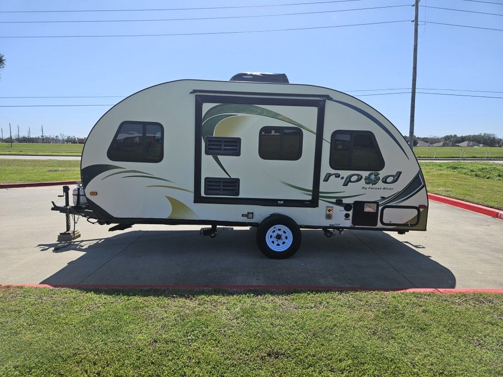 2014 R-Pod RP-178 travel trailer by Forest River is a great travel ...