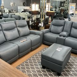 Power Top Grain Leather Sofa & Loveseat W/ Power Headrest $2799