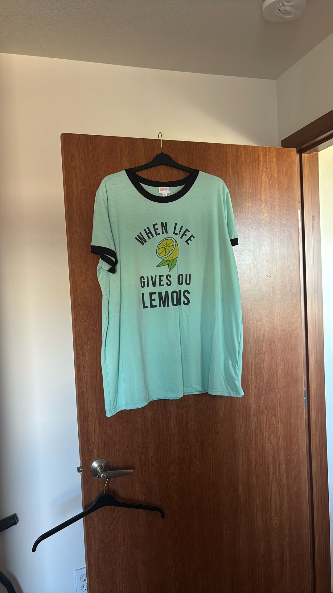 LuLaRoe Short Sleeve Long T-Shirt 3XL
