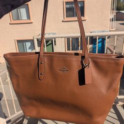 Coach City Zip Tote Purse