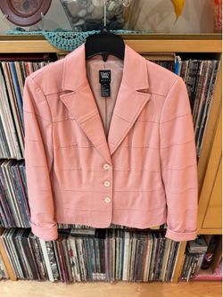 PRICE DROP: NW/OT, WORTH, 10, lined Pale Pink LAMBSKIN LEATHER JKT