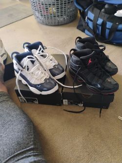 Used youth shoes sizes 1y - 2y