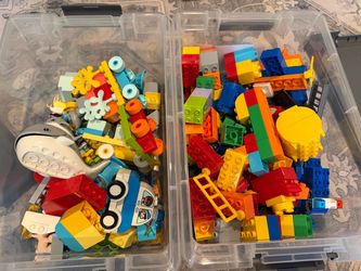 Duplo Lego Sets (bins not included)