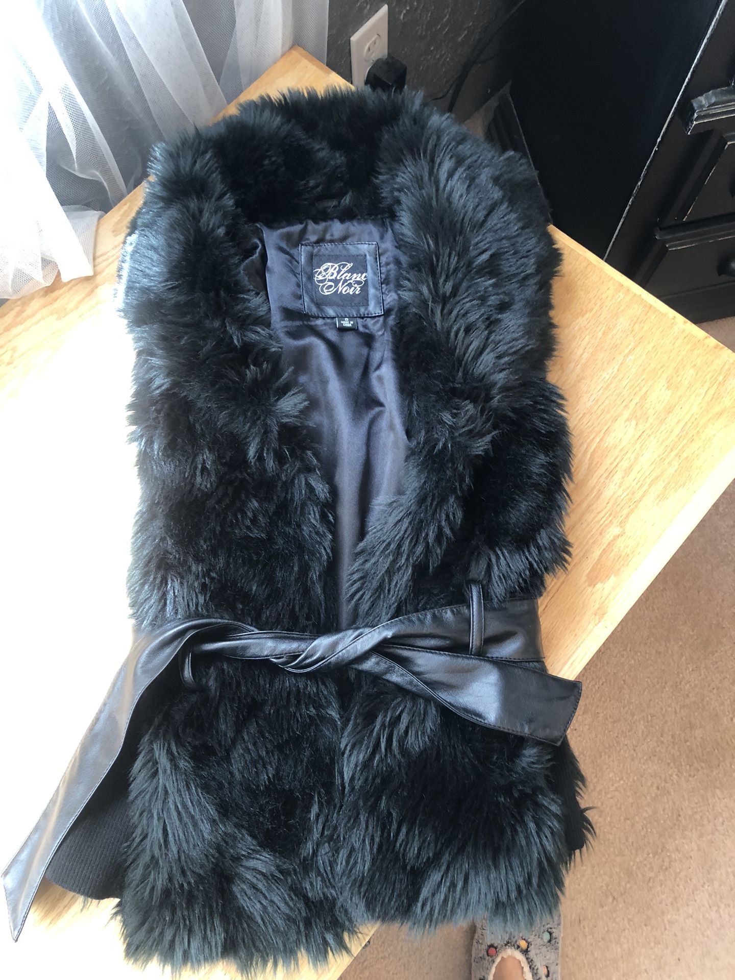 Blanc Noir Fur Vest