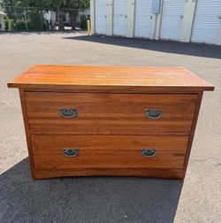 Mission Style Red Oak 2-Drawer Dresser