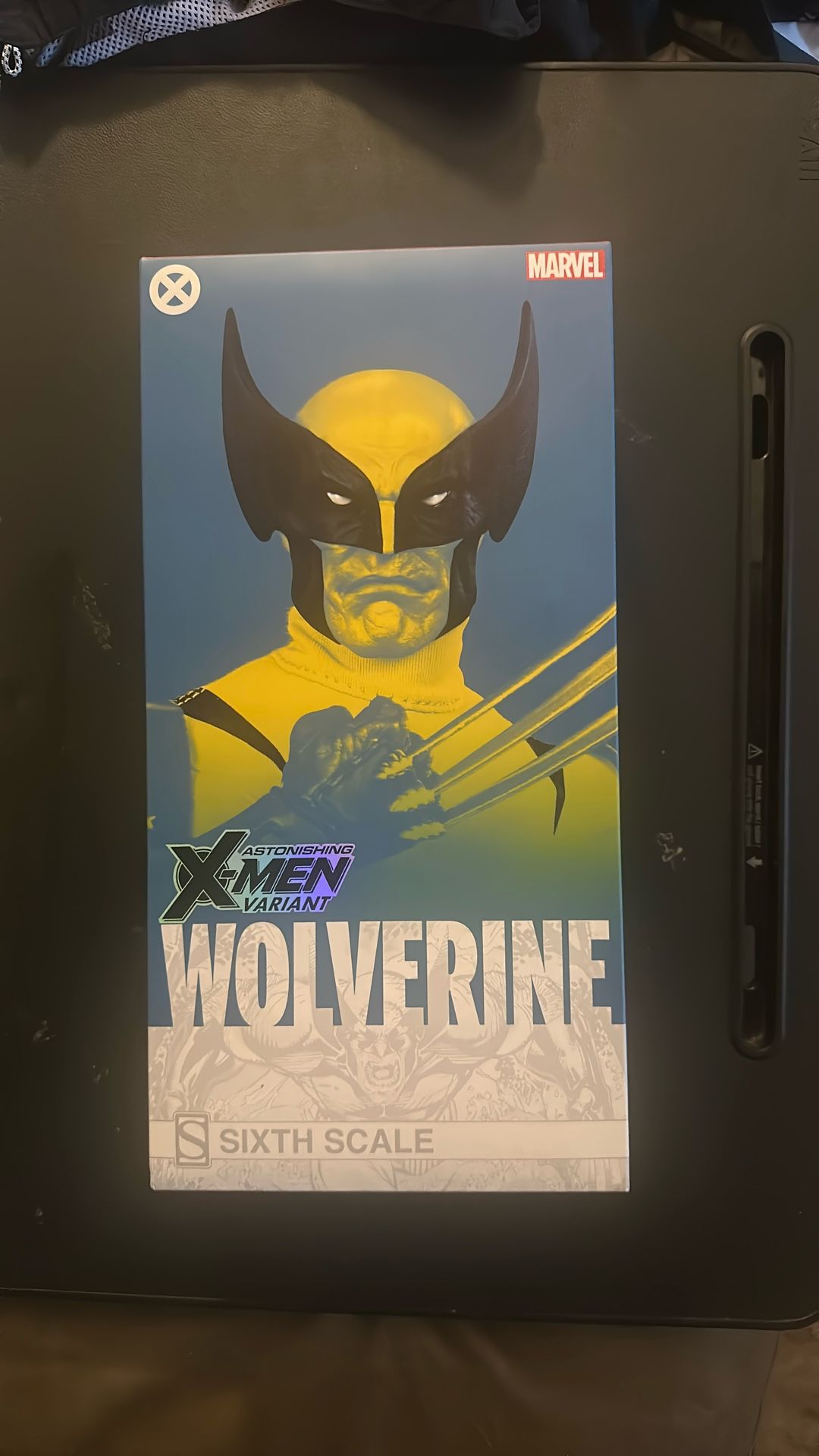 Astonishing Wolverine Sixth Scale