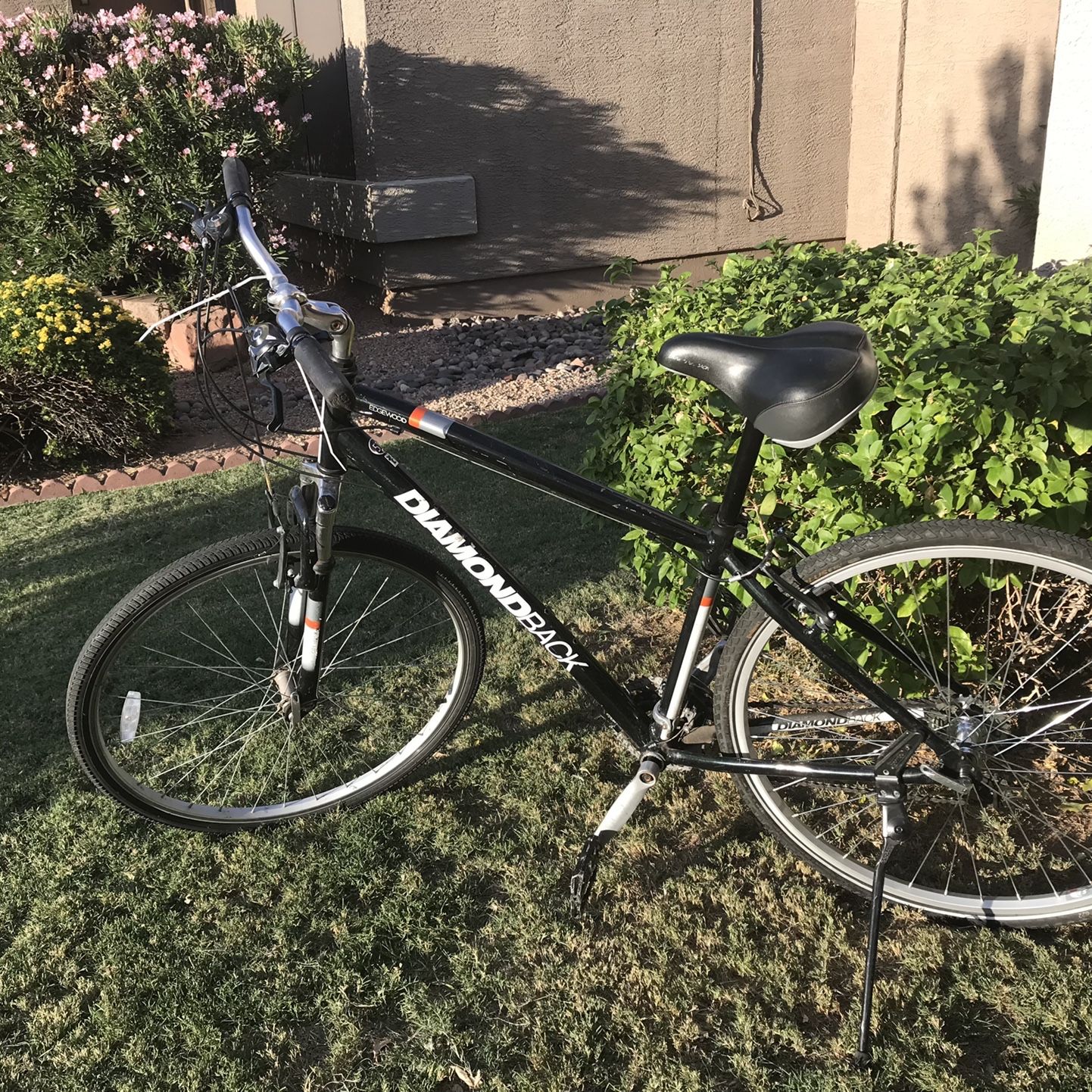 diamondback edgewood mountain bike