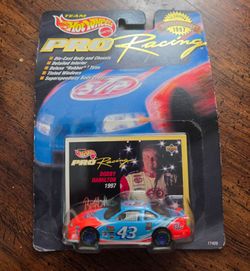 Hot Wheels Pro Racing 1997 1st Edition Bobby Hamilton #43 STP Pontiac 1:64