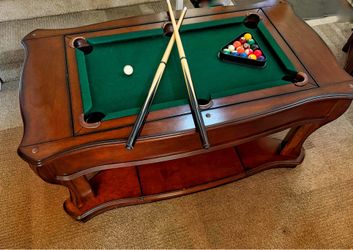 Unique French 4-1 Game Center table. Con pool Hockey y Ping pong