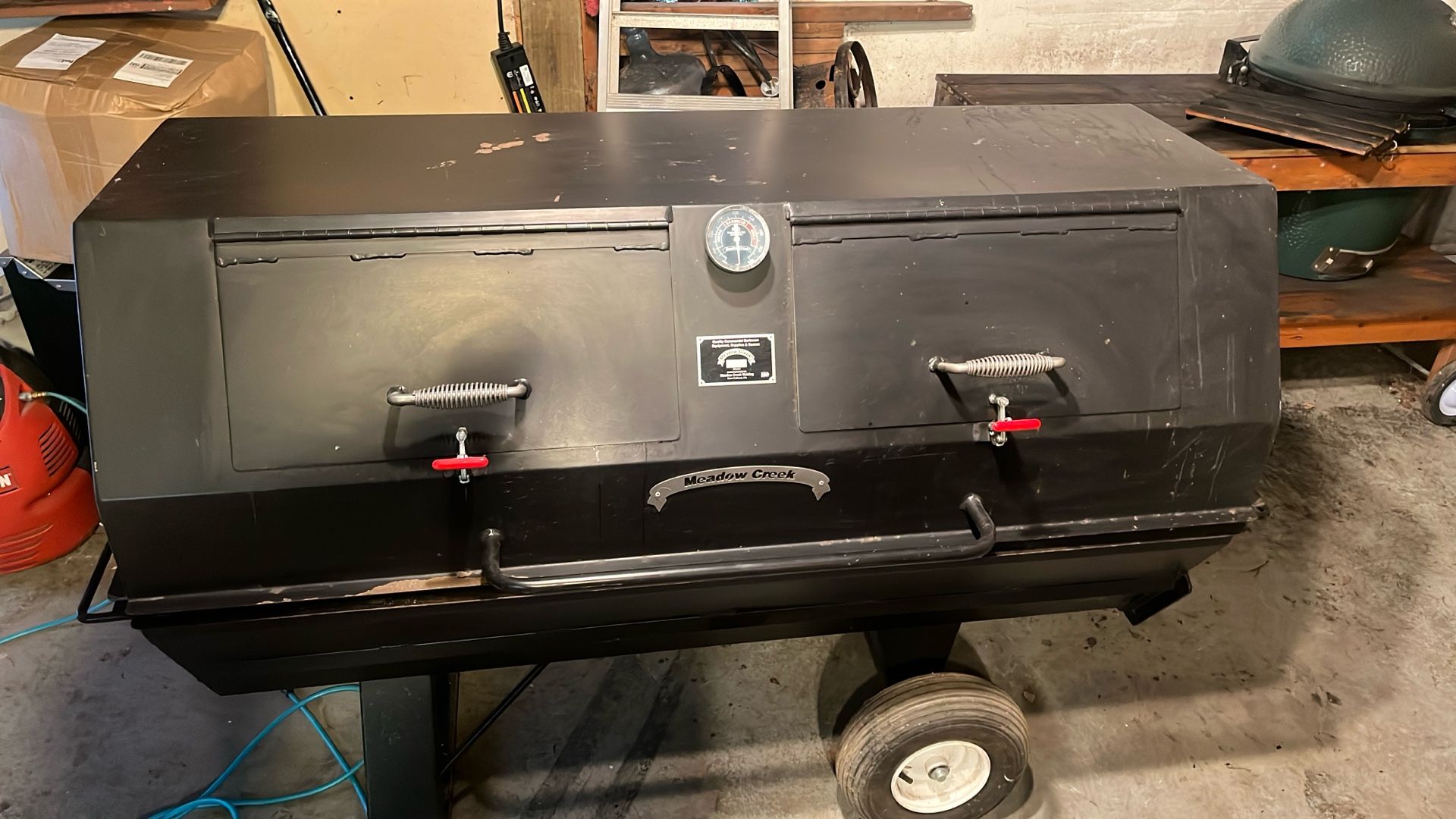 Meadow Creek PR 60 Pig Cooler 