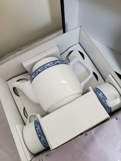 New Vietnamese Ceramic Tea Set – Blue & White Design