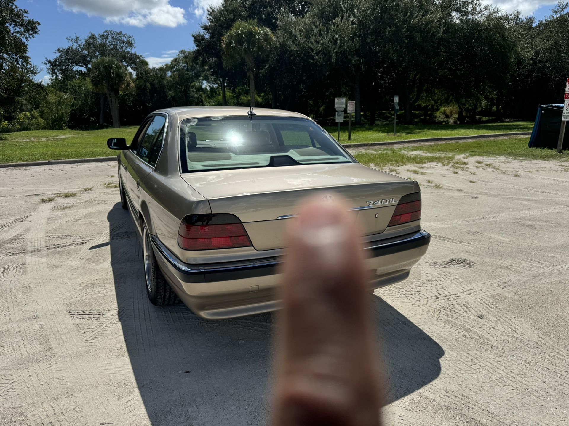 2001 BMW 740