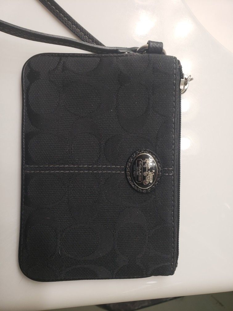 Wristlet