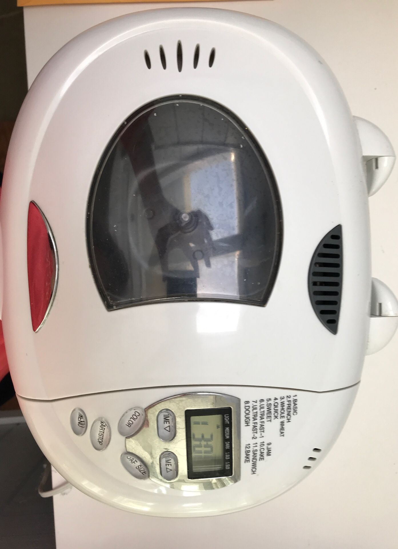 Bread maker