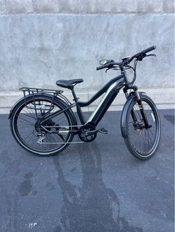 Aventon Level E Bike…. In great condition. Barely used. Battery and charger included. $850 Price is Firm!!!!
