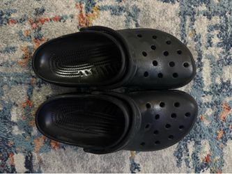 crocs