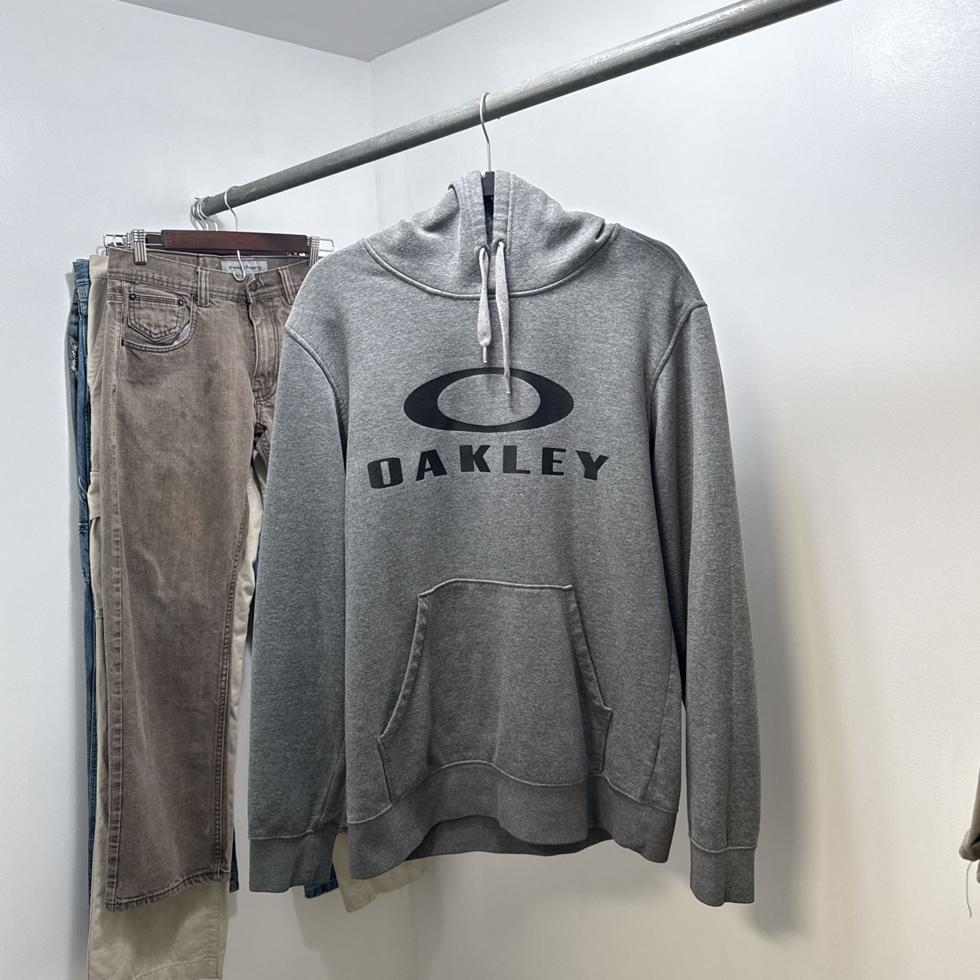 Oakley Hoodie