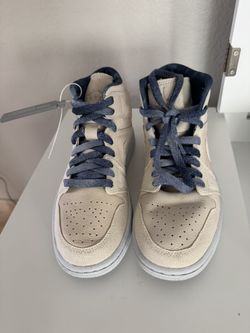Nike Air Jordan Sanddrift Size 6