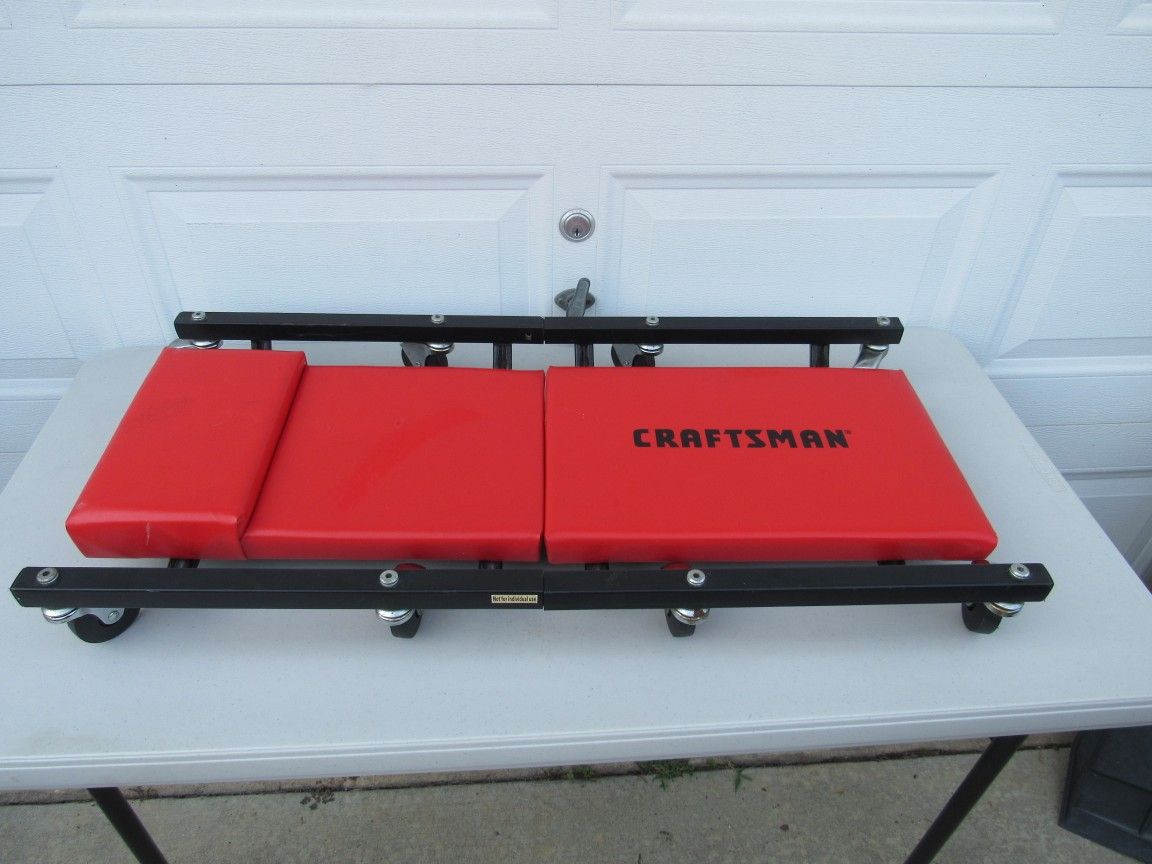 Craftsman Mechanics Low Profile Creeper 8 Swivel Casters 35" Length