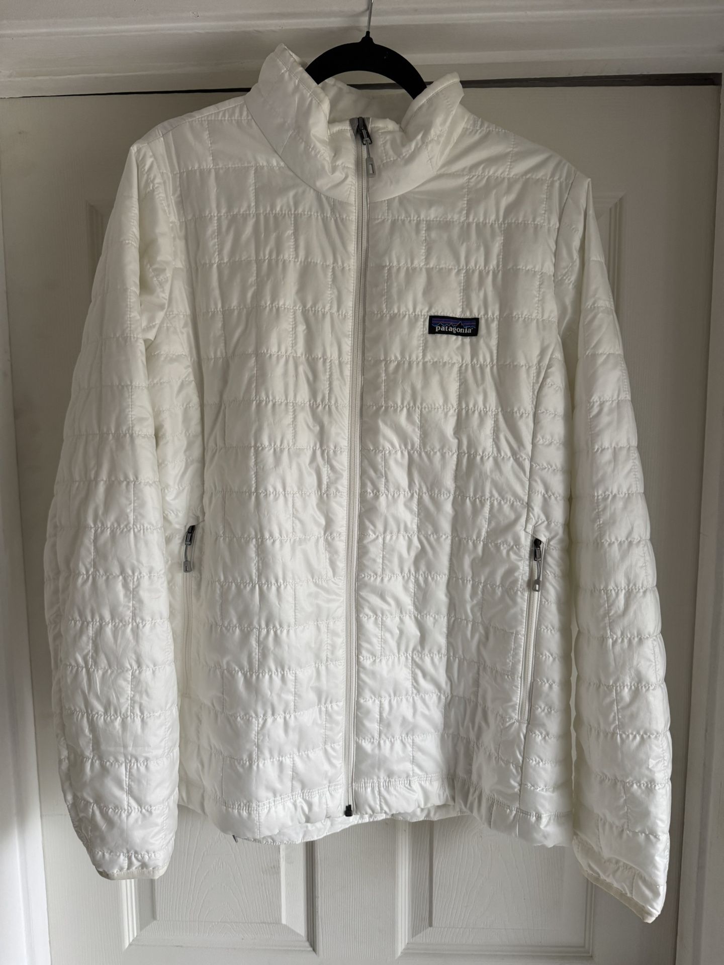 Patagonia women’s nanopuff jacket