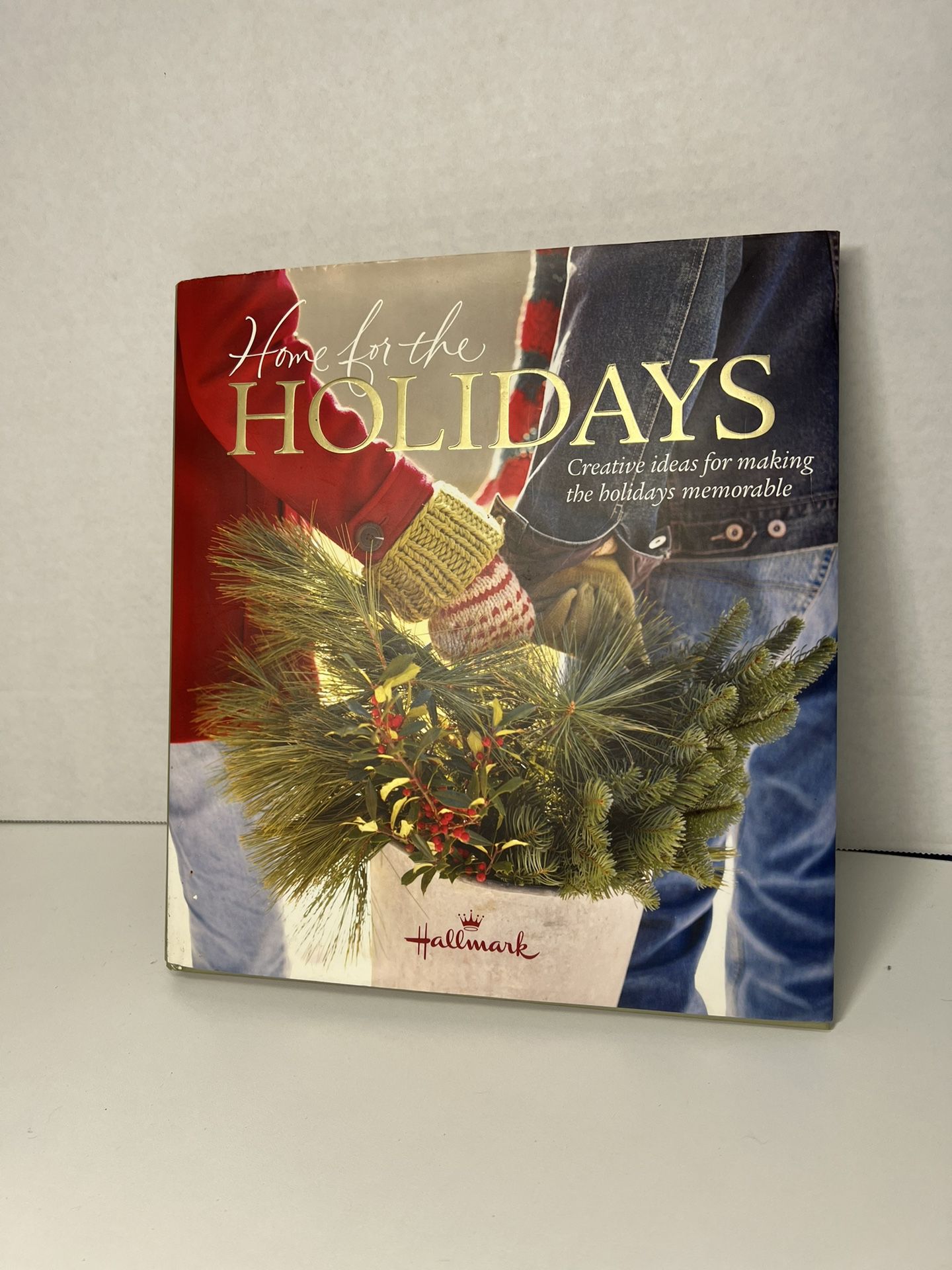 Hallmark Home For The Holidays Creatives Ideas Book