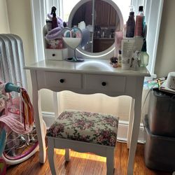 Vanity Table
