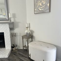 Ottoman / Mini Decorative Chair 