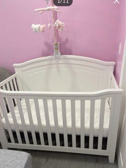 White Wood Baby Crib with Mattress
