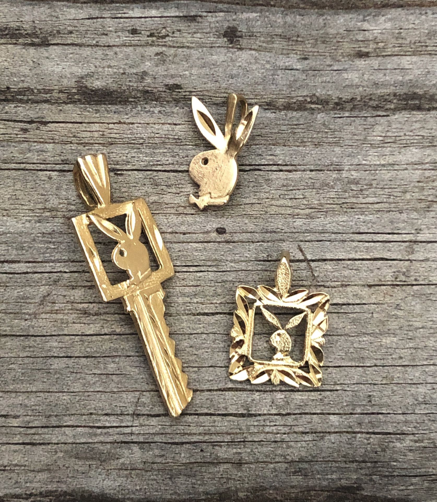 14K Solid Yellow Gold Playboy Bunny Pendant Charm Lot 🐰