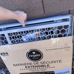 Baby/dog Gates