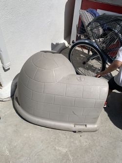 Dog House