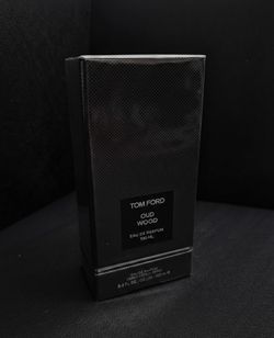 ✨TOM FORD OUD WOOD