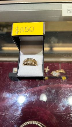 Gold band
