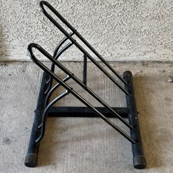 2 bike floor stand - garage bike rack