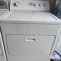 It's An Excellent Condition Works Excellent Front Load With A Three-prong Court