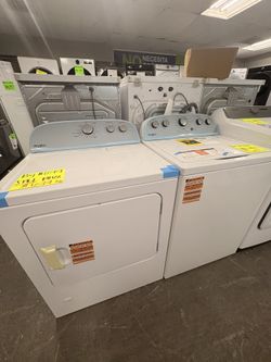 Whirlpool Washer And Dryer 2pc Set 