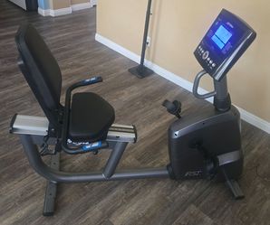 LifeCycle Fitness Recumbent Exercise Bike