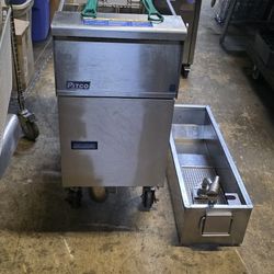 PITCO 50LB GAS DEEP FRYER W/INFILTRATION SYSTEM